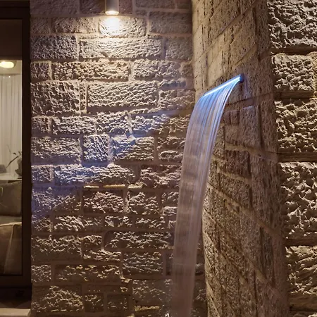 Vila Casa Blanca Villa, Pool, Seaviews & Wine Cellar, By Thinkvilla