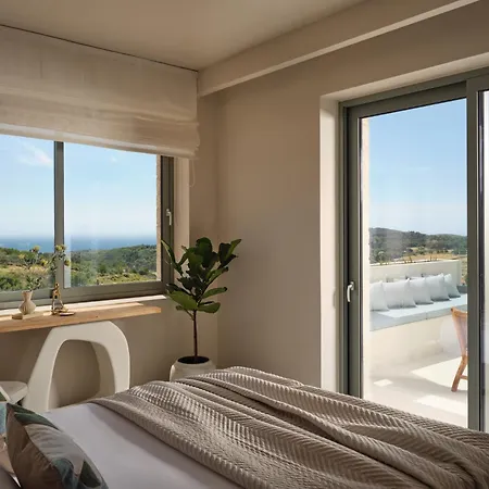 Casa Blanca Villa, Pool, Seaviews & Wine Cellar, By Thinkvilla Vila Volímai